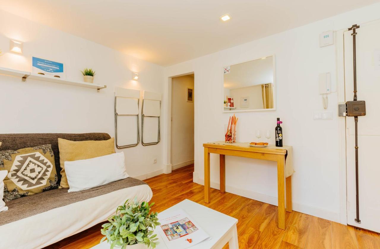 Rent4Rest Bairro Alto Charming 1Bd Apartment Lizbona Zewnętrze zdjęcie