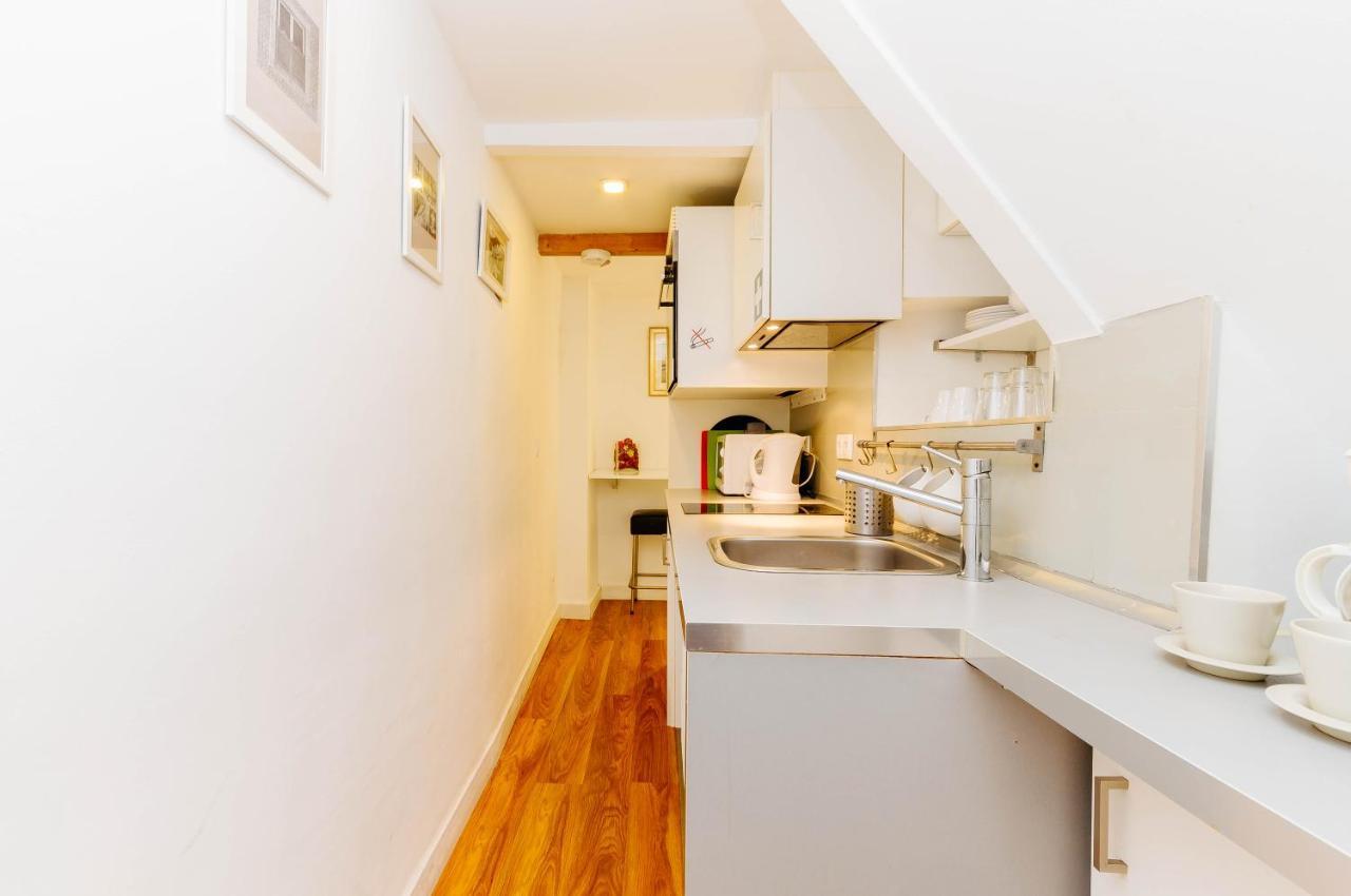 Rent4Rest Bairro Alto Charming 1Bd Apartment Lizbona Zewnętrze zdjęcie