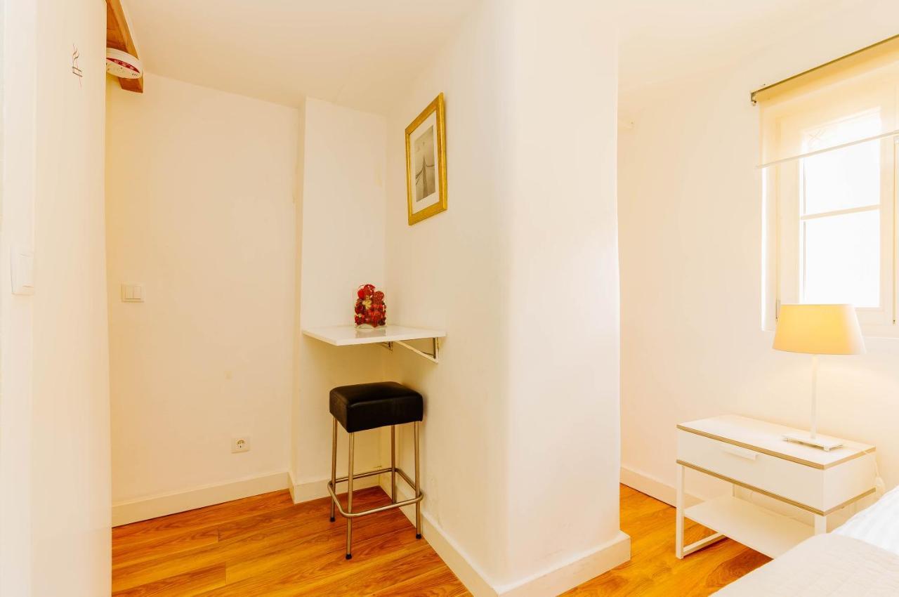 Rent4Rest Bairro Alto Charming 1Bd Apartment Lizbona Zewnętrze zdjęcie