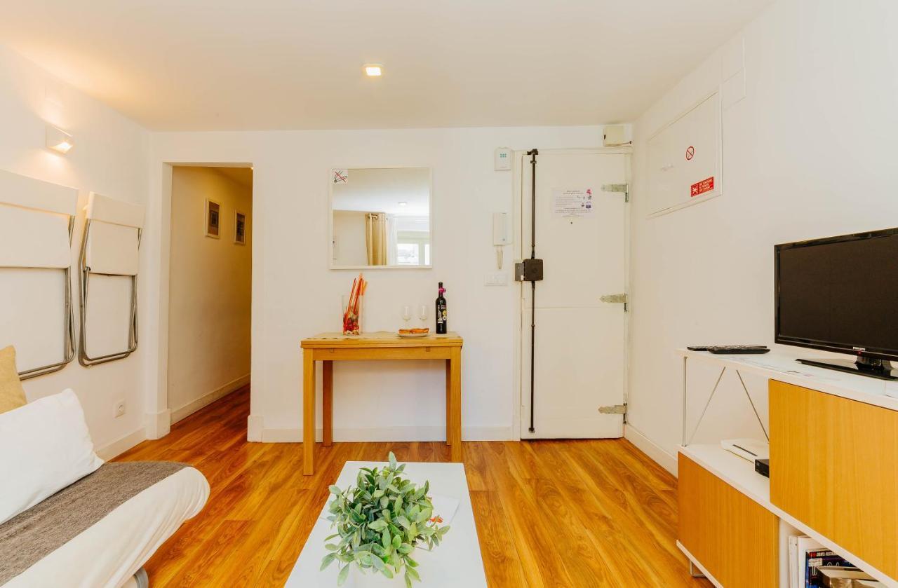 Rent4Rest Bairro Alto Charming 1Bd Apartment Lizbona Zewnętrze zdjęcie